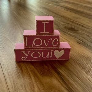 I LOVE YOU WOODEN BLOCKS - Perfect for VALENTINES DAY or special occasions!!! 🥳